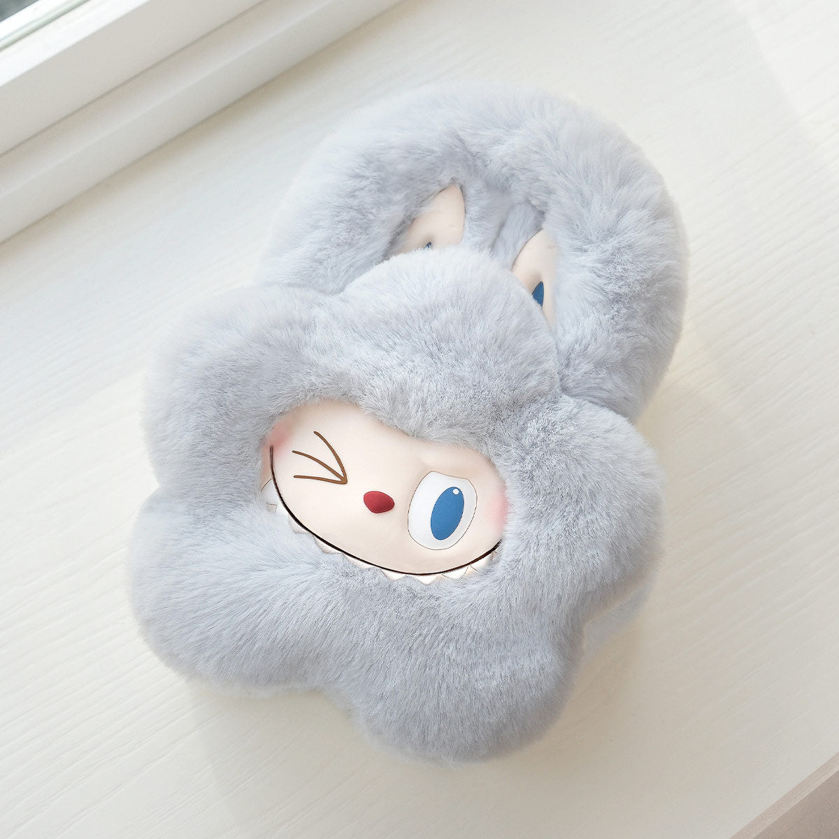 THE MONSTERS Classic Series Plush Flower Bag